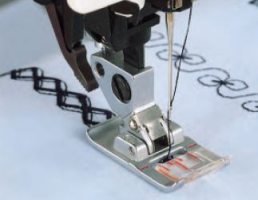 Pied point fantaisie avec système IDT™ (compatible G J K avec système IDT™) Pfaff