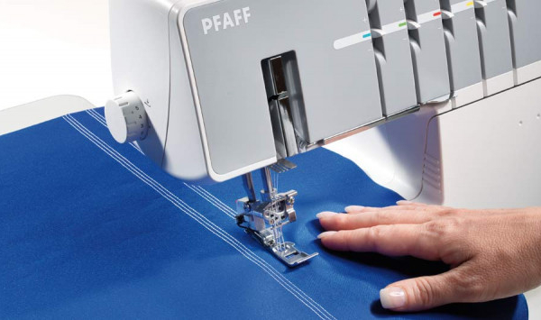 Surjeteuse PFAFF Coverlock 3.0