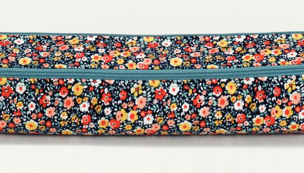 Trousse à aiguilles tricot millefleurs
